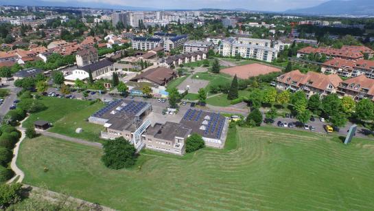 Vue aérienne de Plan-les-Ouates
